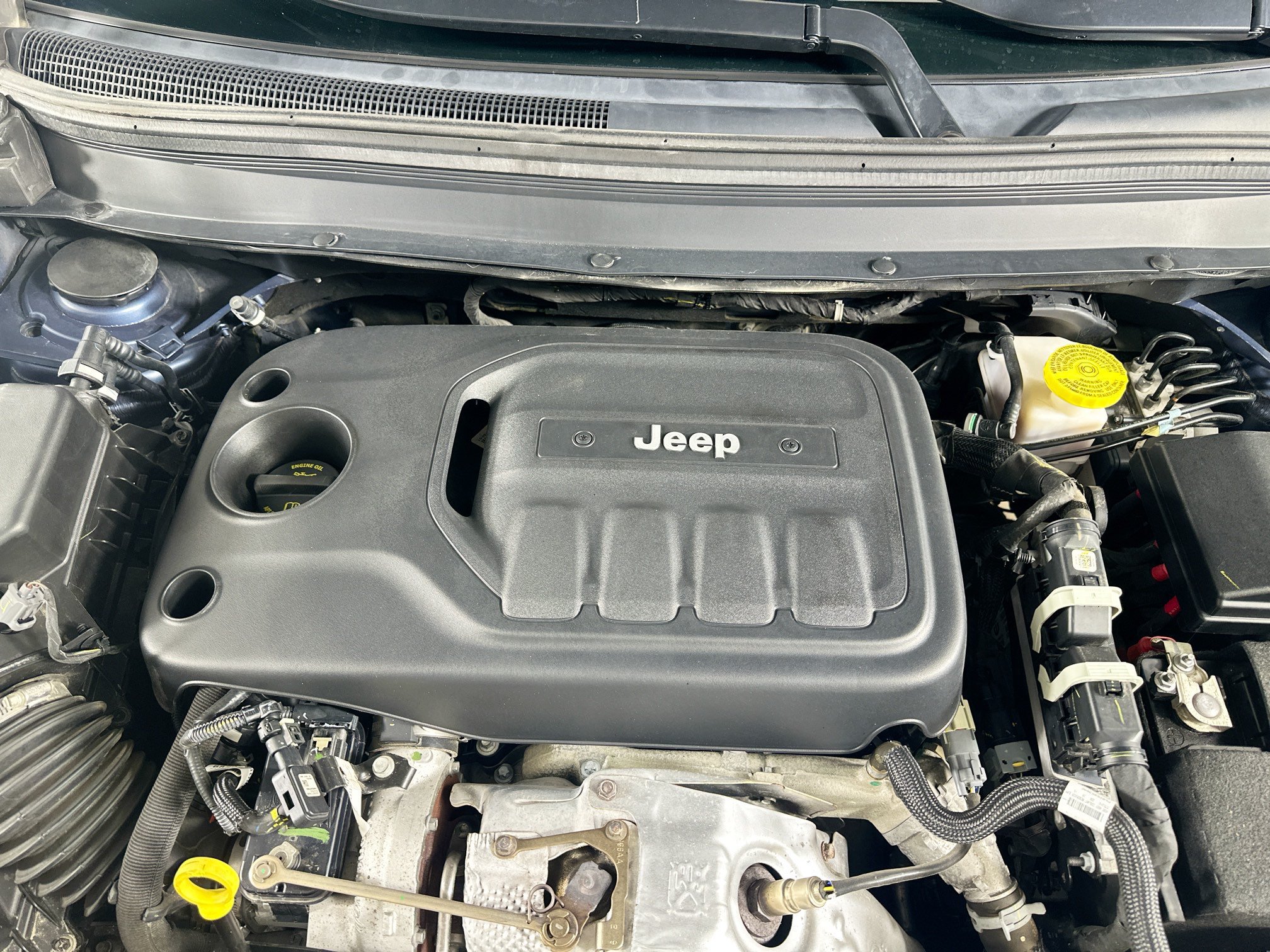 Used 2020 Jeep Cherokee Limited AWD/4WD image 36