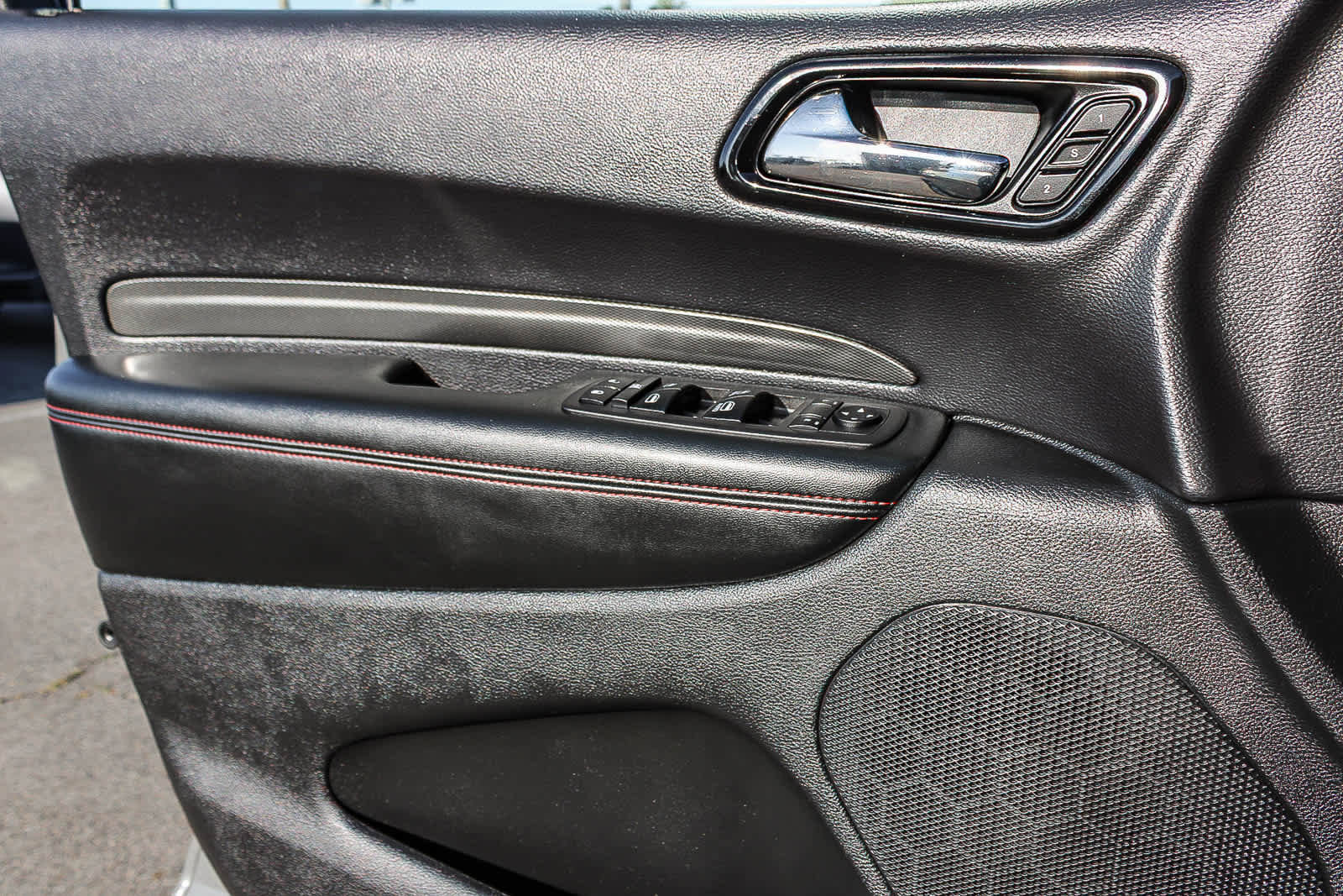 Used 2025 Dodge Durango GT image 22