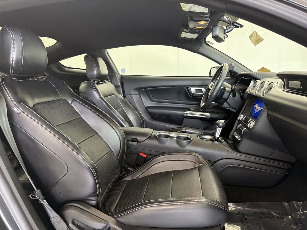 Used 2019 Ford Mustang GT Premium w/ Equipment Group 401A image 18