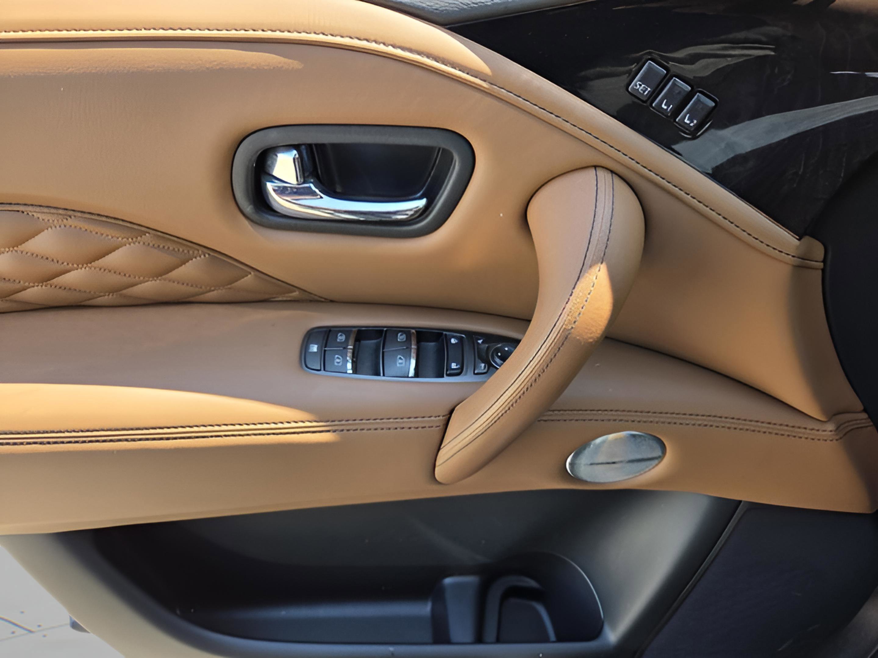 Used 2024 INFINITI QX80 Sensory RWD image 29