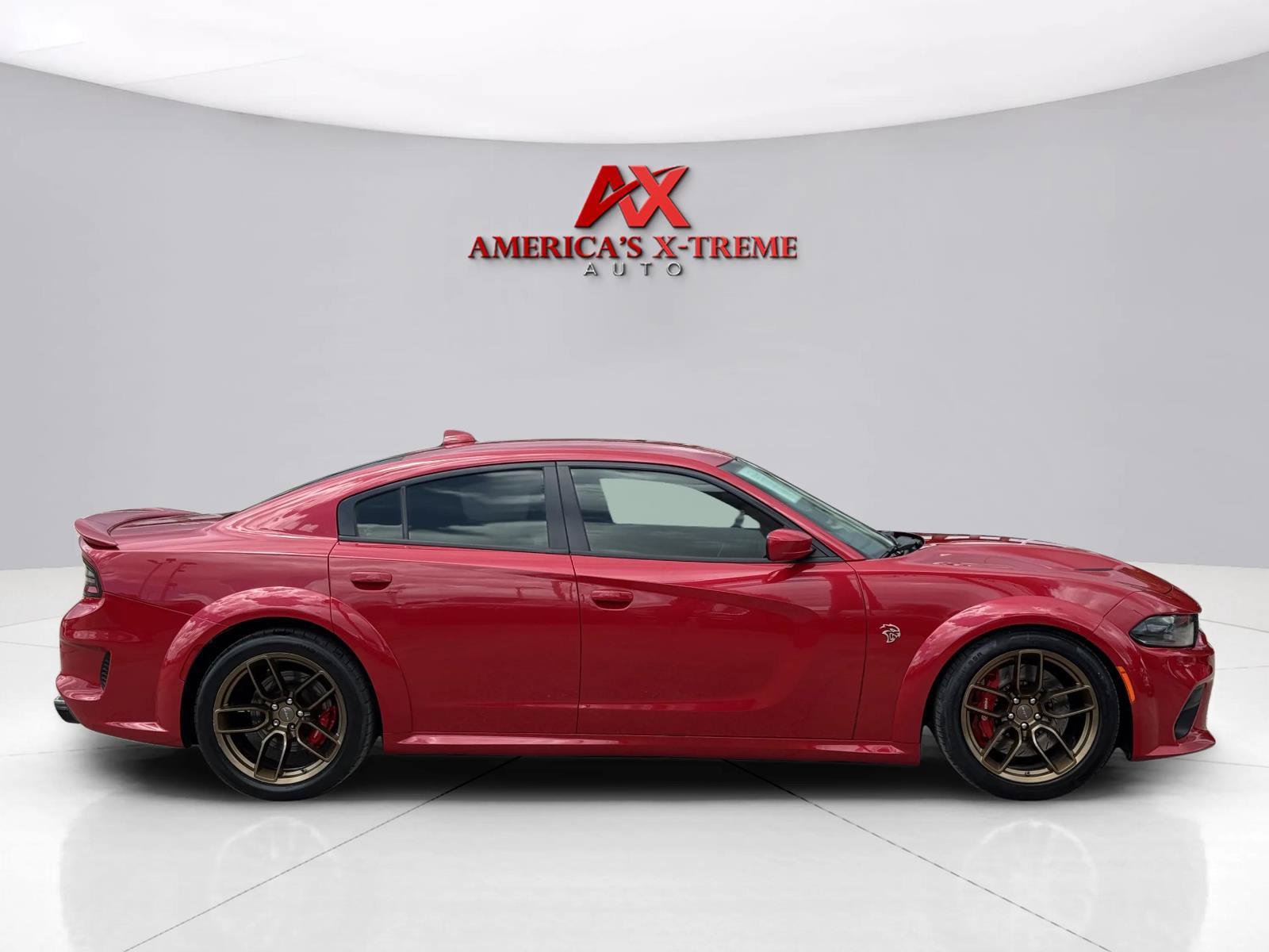 Used 2016 Dodge Charger SRT Hellcat w/ Harman/Kardon Audio Group RWD image 6