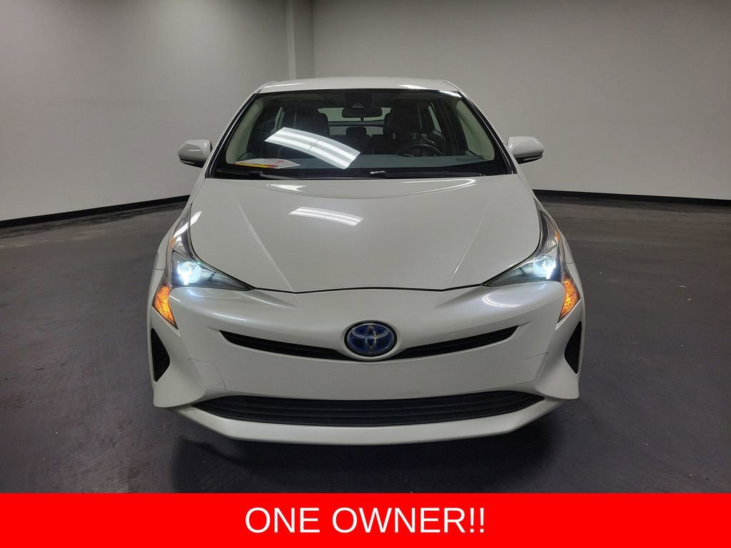 Used 2017 Toyota Prius Two image 2