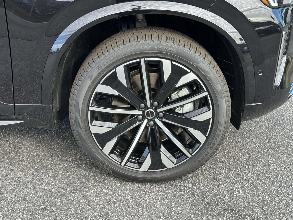 New 2026 Volvo XC90 T8 Plus w/ Protection Package Premier AWD/4WD image 24