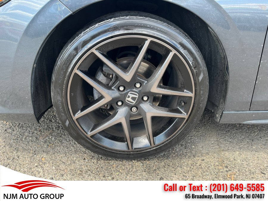 Used 2023 Honda Civic Sport Touring image 5