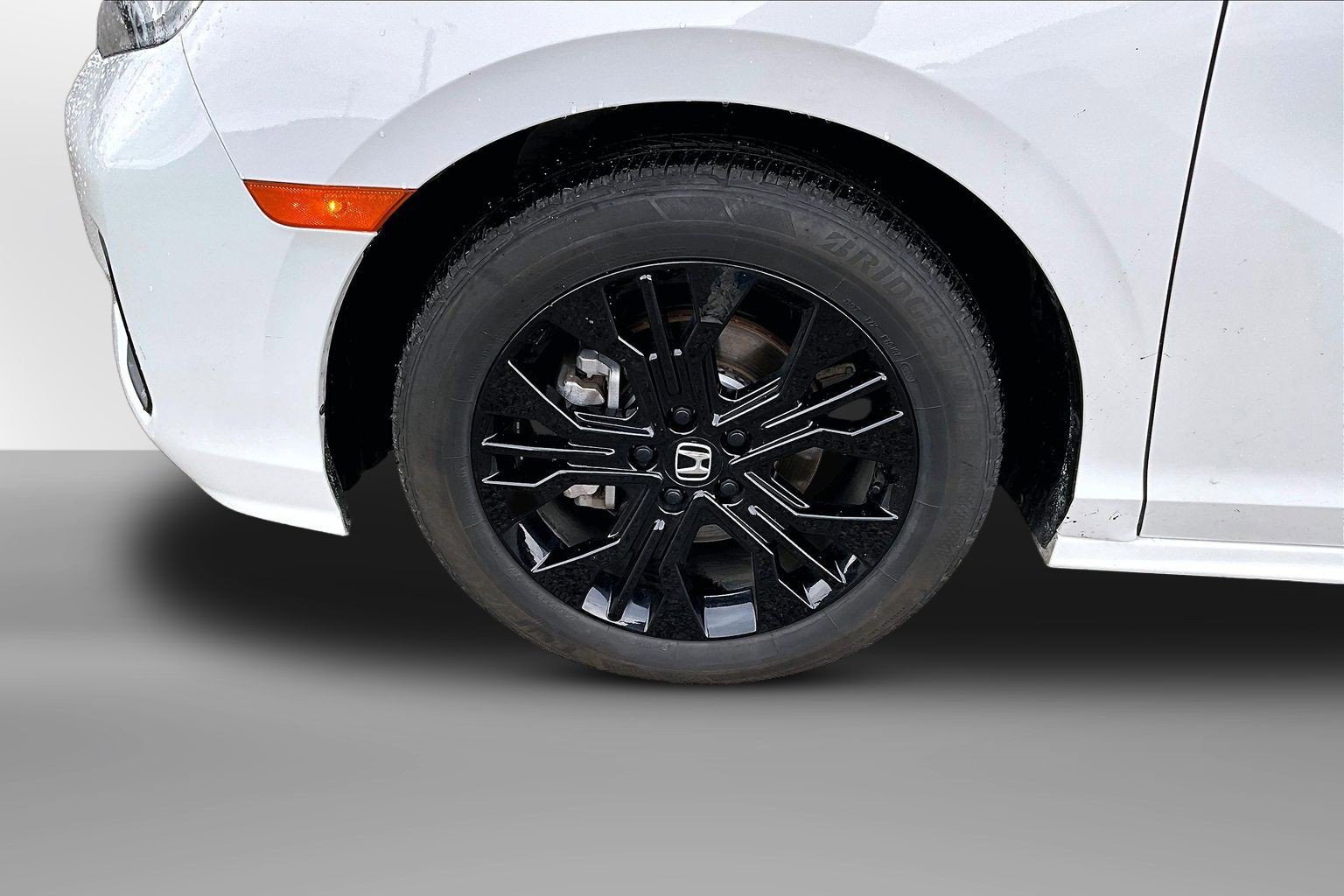 Used 2025 Honda Odyssey Sport-L image 2