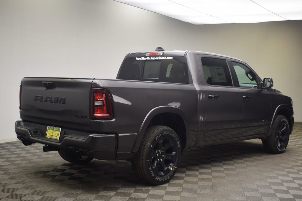 New 2026 RAM 1500 4x4 Crew Cab image 5