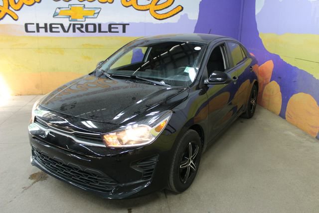 Used 2023 Kia Rio LX FWD image 4