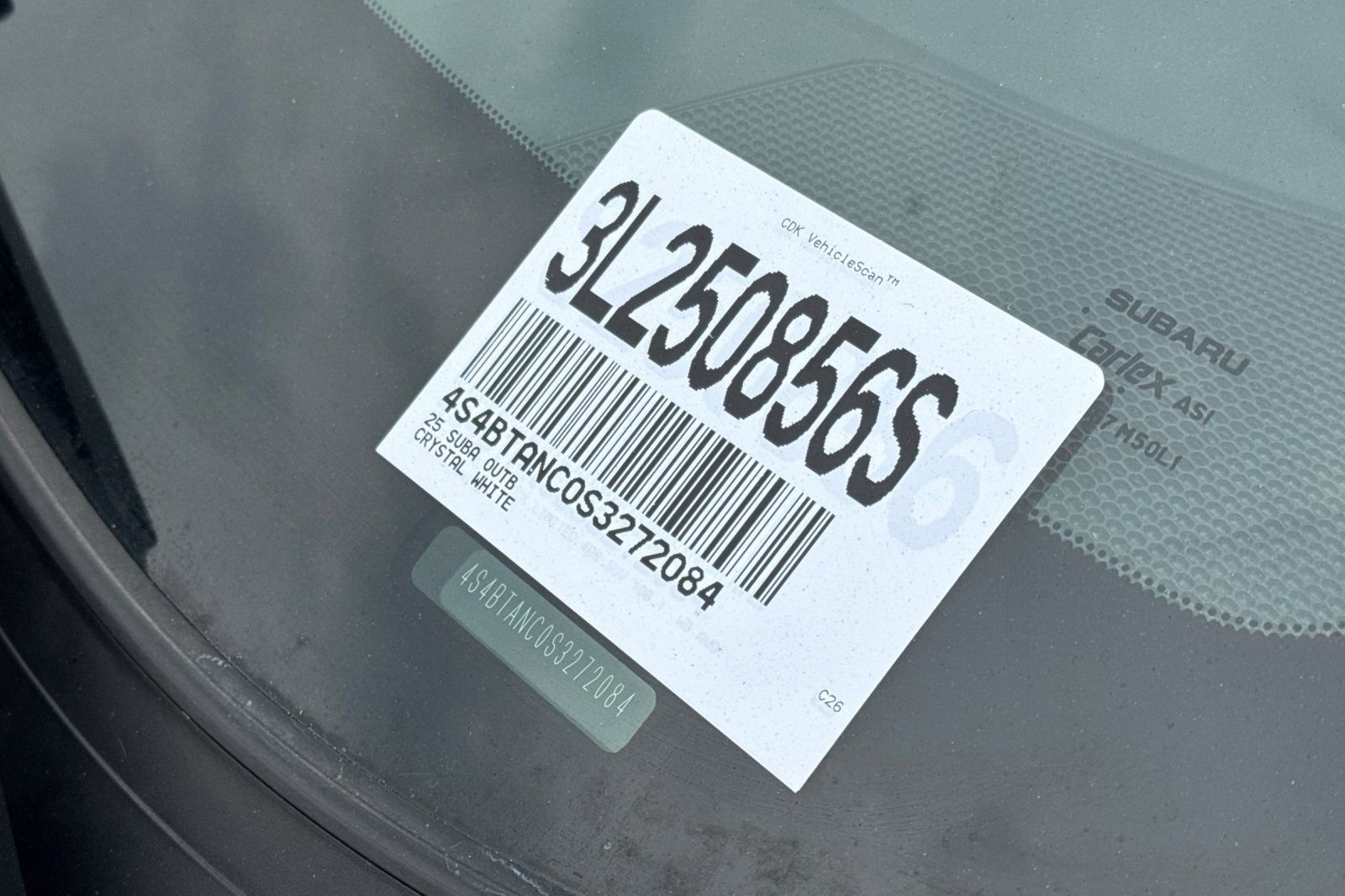 Certified 2025 Subaru Outback Limited image 32