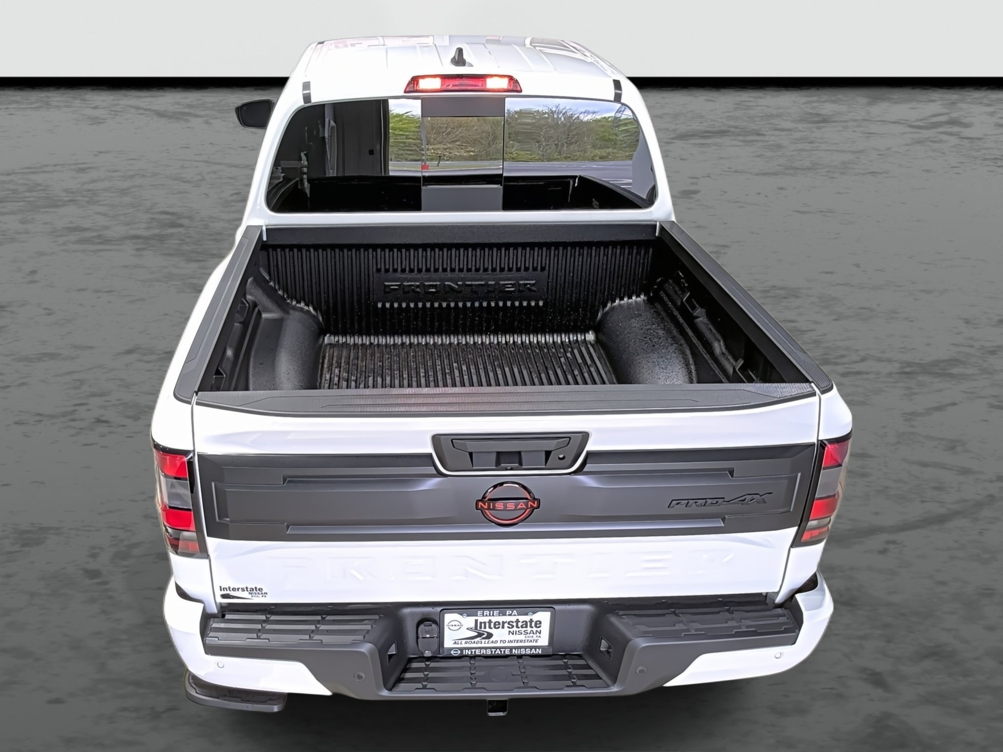 New 2026 Nissan Frontier PRO-4X w/ Tow Package AWD/4WD image 3
