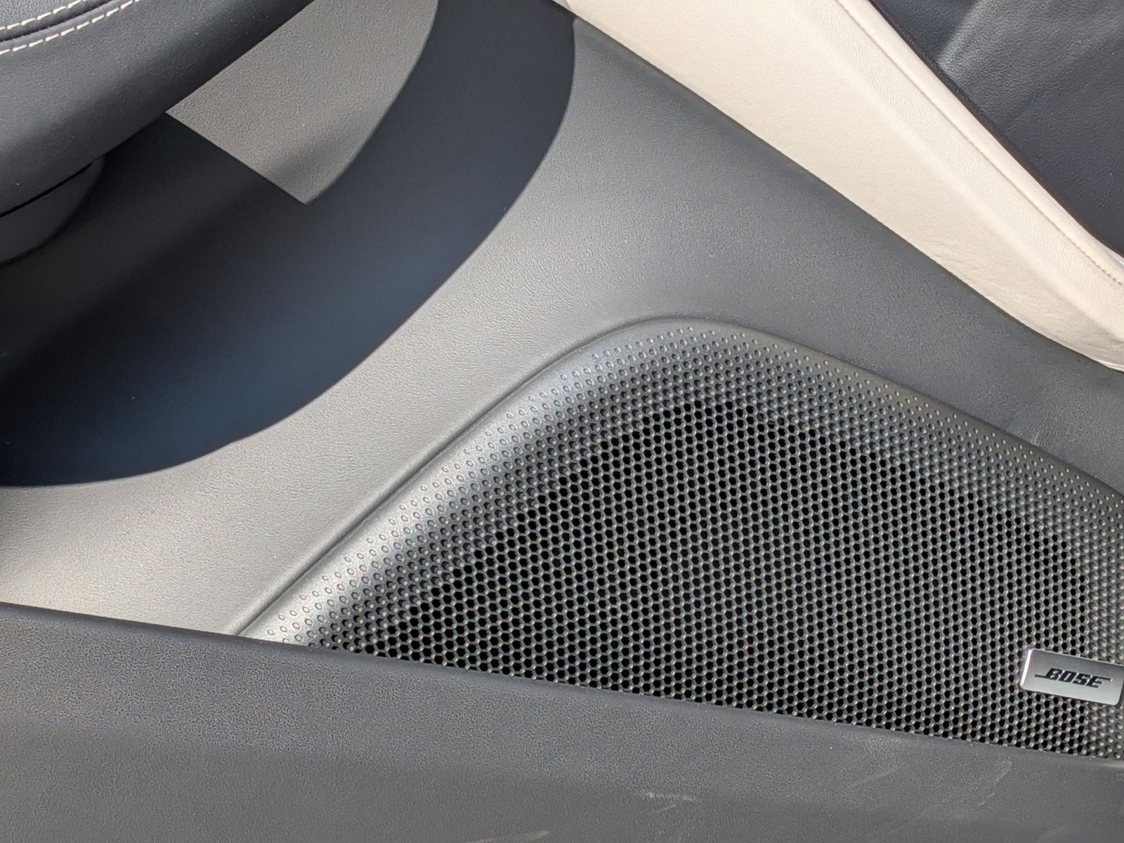 New 2025 Porsche Panamera image 14