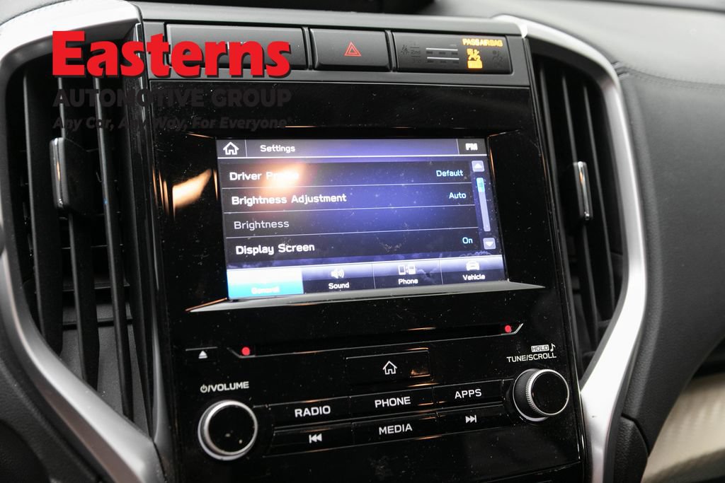 Used 2022 Subaru Ascent 8-Passenger AWD/4WD image 18