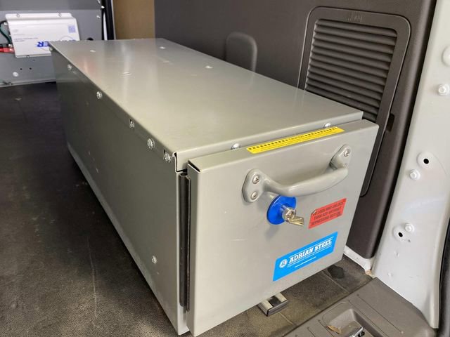 Used 2020 Ford Transit Connect XL image 9