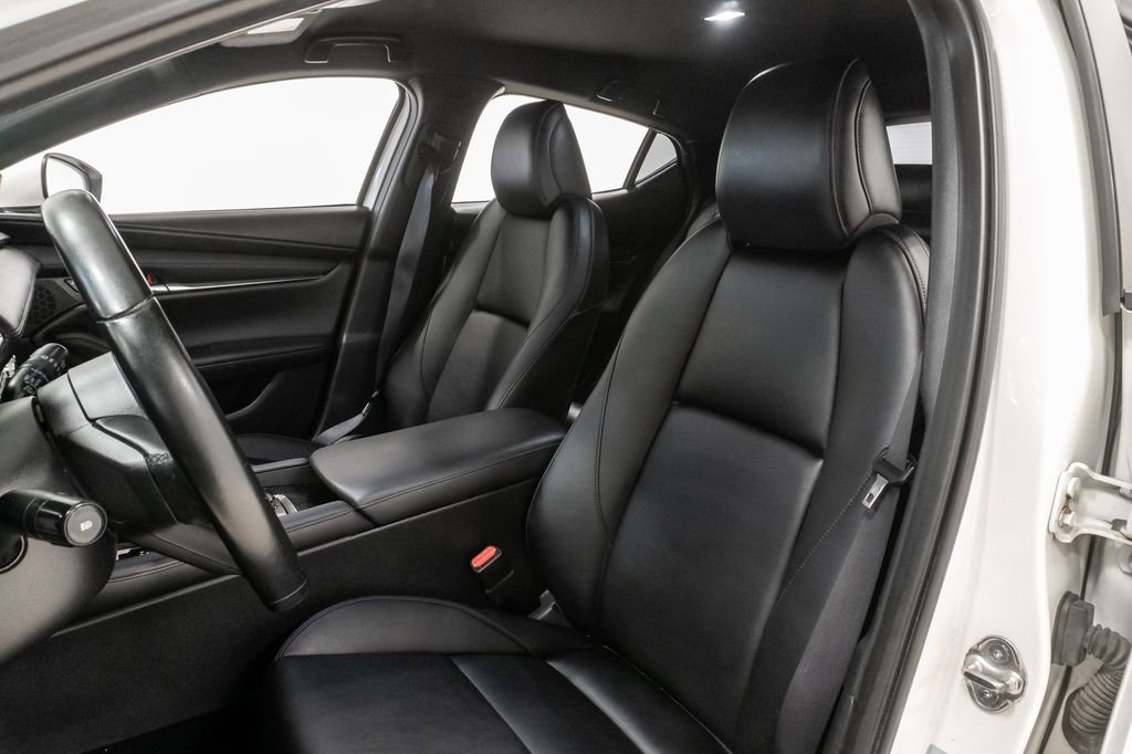 Used 2019 MAZDA MAZDA3 AWD Hatchback image 9