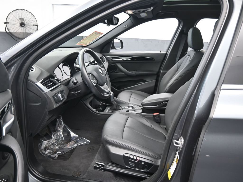 Used 2019 BMW X1 sDrive28i w/ Convenience Package image 12
