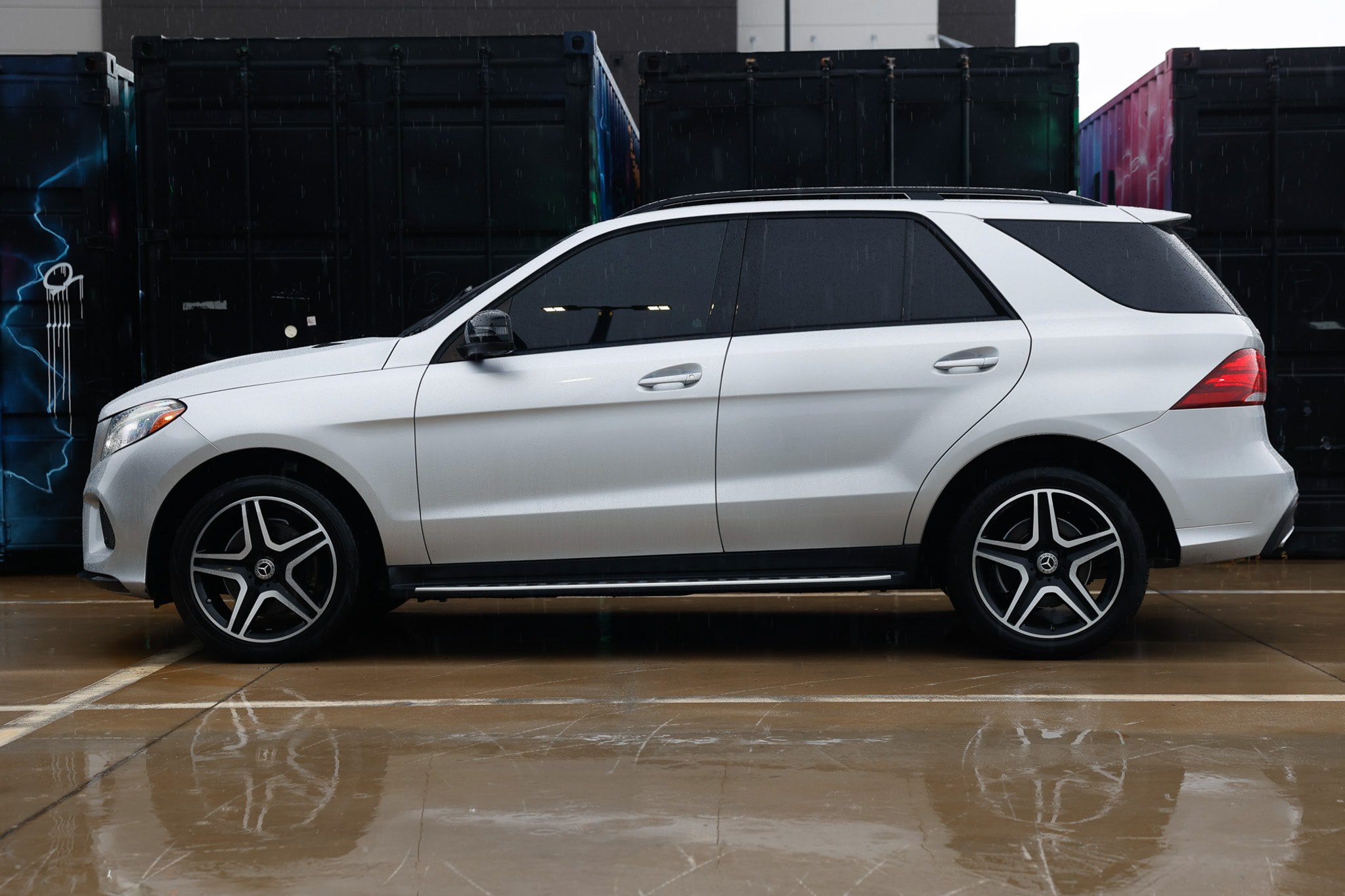 Used 2017 Mercedes-Benz GLE 350 image 4