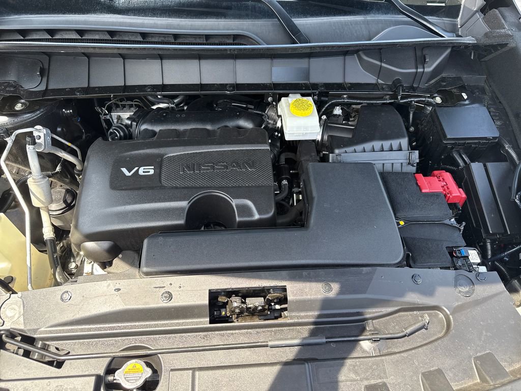 Used 2022 Nissan Pathfinder SV AWD/4WD image 25