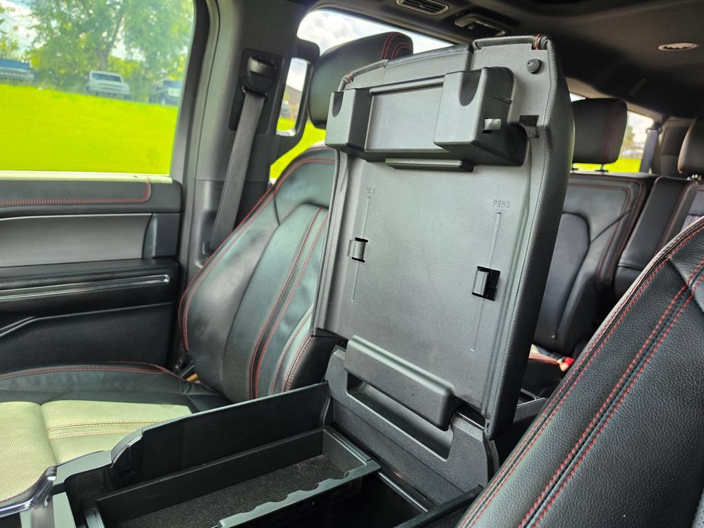 Used 2020 Ford Expedition Max Limited w/ Equipment Group 303A RWD image 30