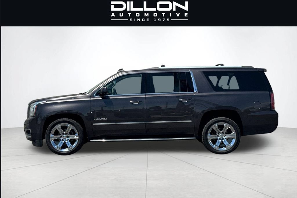 Used 2017 GMC Yukon XL Denali w/ Open Road Package AWD/4WD image 7