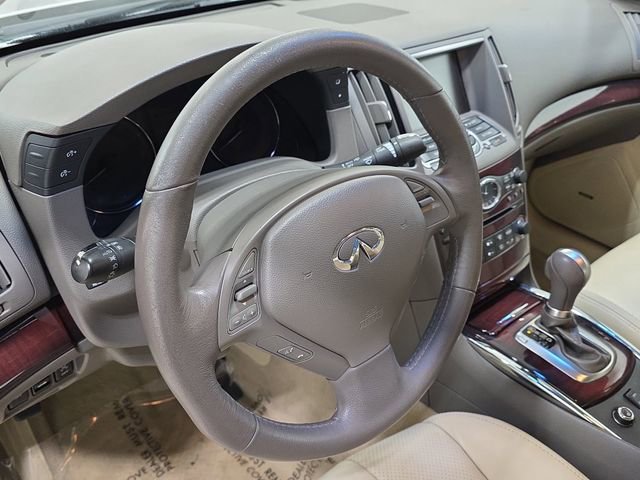 Used 2012 INFINITI G37 x w/ Premium Pkg image 16