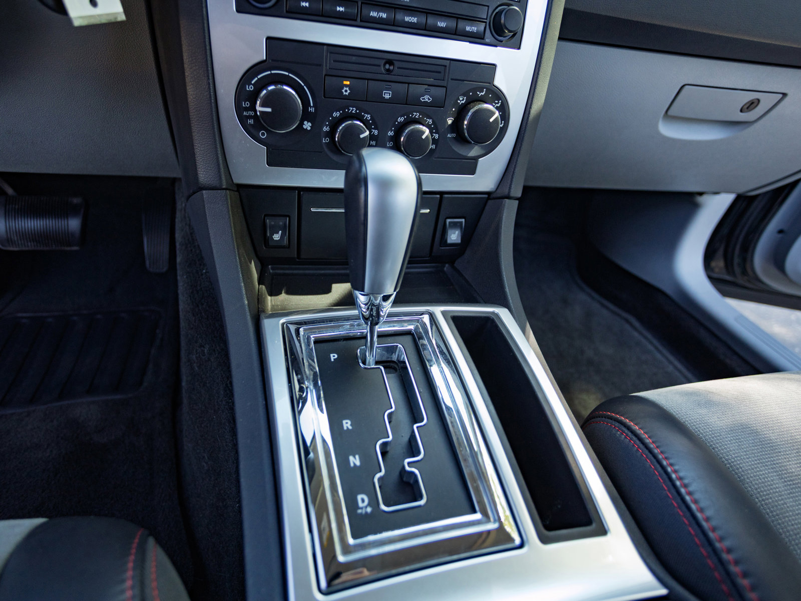 Used 2006 Dodge Charger SRT8 w/ SRT Option Group III image 18