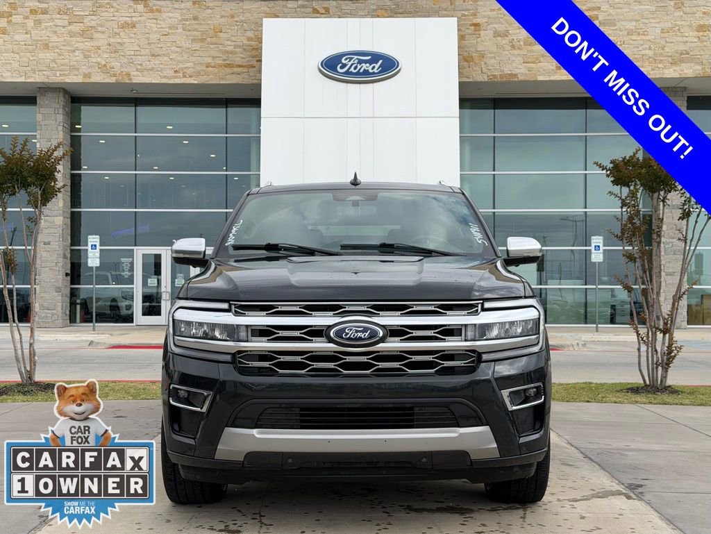 Used 2023 Ford Expedition Max Platinum RWD image 2