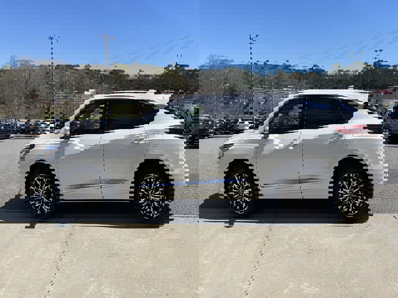 Used 2025 Acura RDX SH-AWD w/ Advance Package image 5