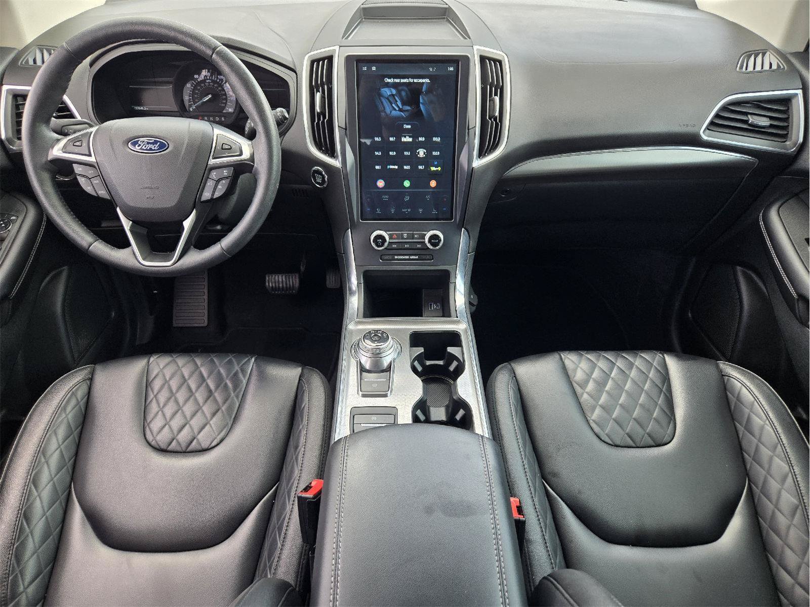 Used 2023 Ford Edge Titanium AWD/4WD image 25