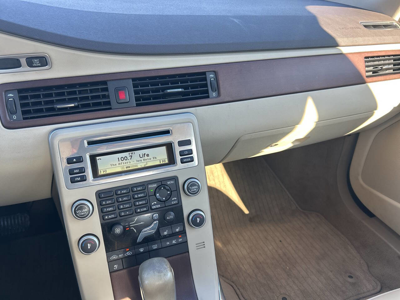 Used 2011 Volvo S80 3.2 w/ Climate Pkg image 25