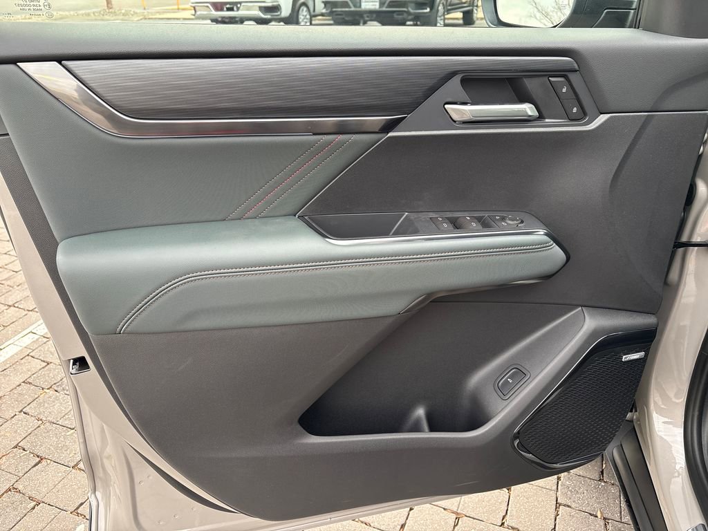 New 2026 GMC Acadia AT4 w/ Luxury Package image 12