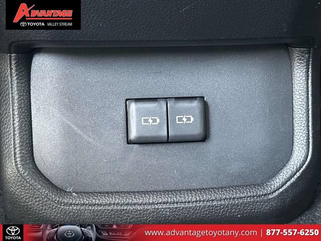 Used 2023 Toyota Highlander XSE AWD/4WD image 18