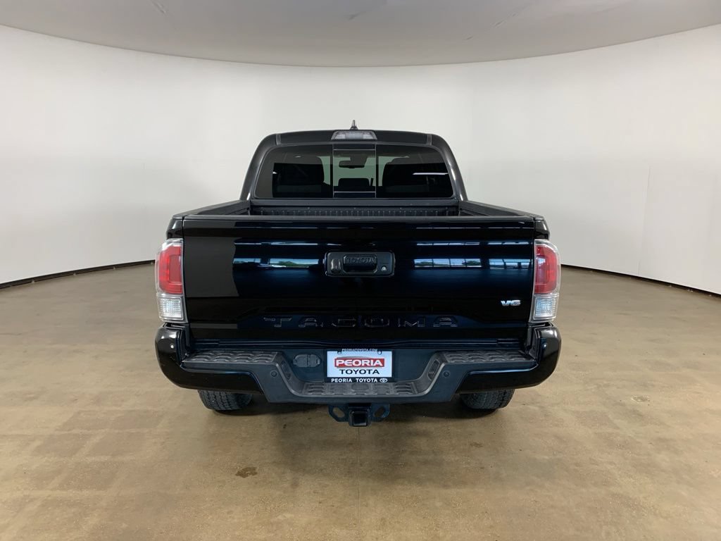 Used 2022 Toyota Tacoma TRD Off-Road w/ Technology Package AWD/4WD image 10