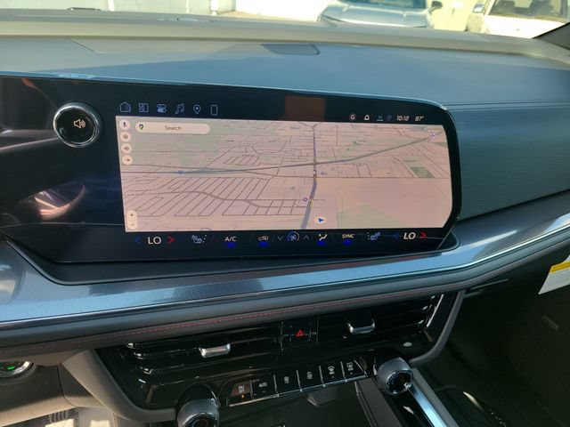 Used 2026 Chevrolet Suburban RST w/ Comfort Package RWD image 30