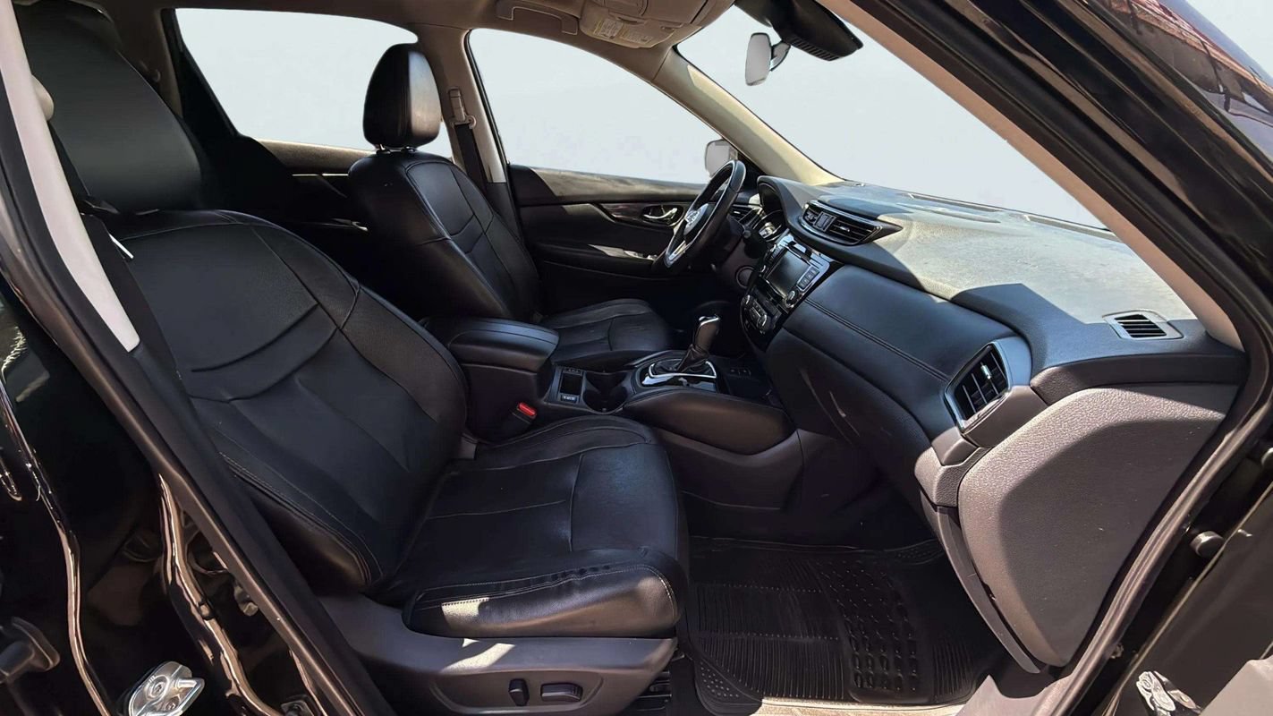 Used 2019 Nissan Rogue SL w/ Premium Package AWD/4WD image 17