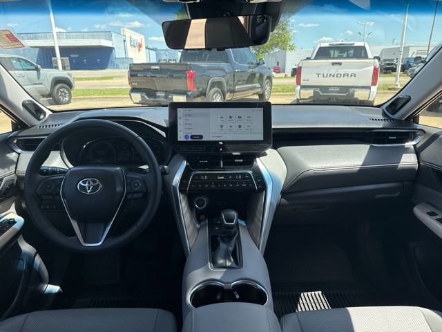 Certified 2024 Toyota Venza Limited AWD/4WD image 13