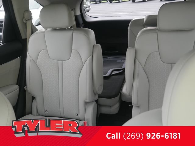 Used 2023 Kia Sorento SX Prestige AWD/4WD image 45