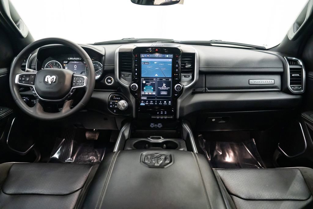 Used 2025 RAM 1500 Laramie image 10