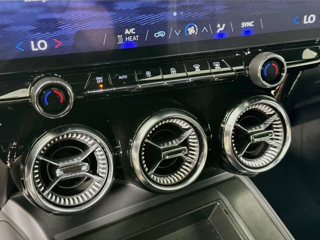 New 2025 Chevrolet Blazer EV AWD Police image 17