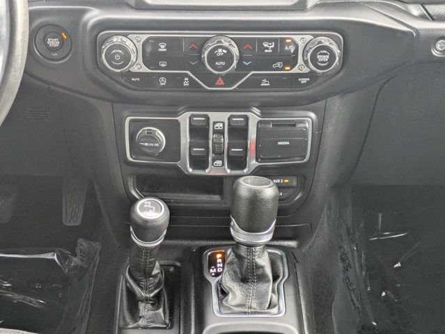 Used 2022 Jeep Wrangler Unlimited Sport w/ Sun And Sound Package AWD/4WD image 19