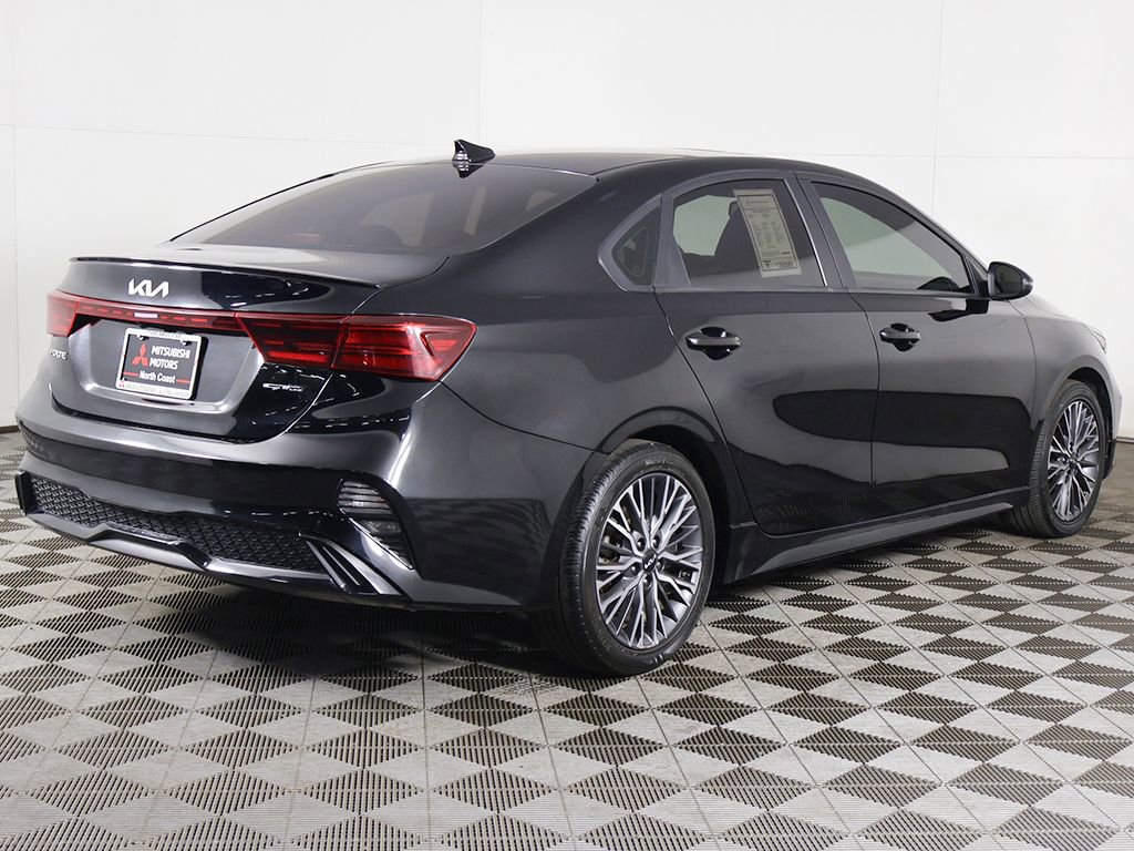Used 2023 Kia Forte GT-Line w/ GT-Line Premium Package image 11