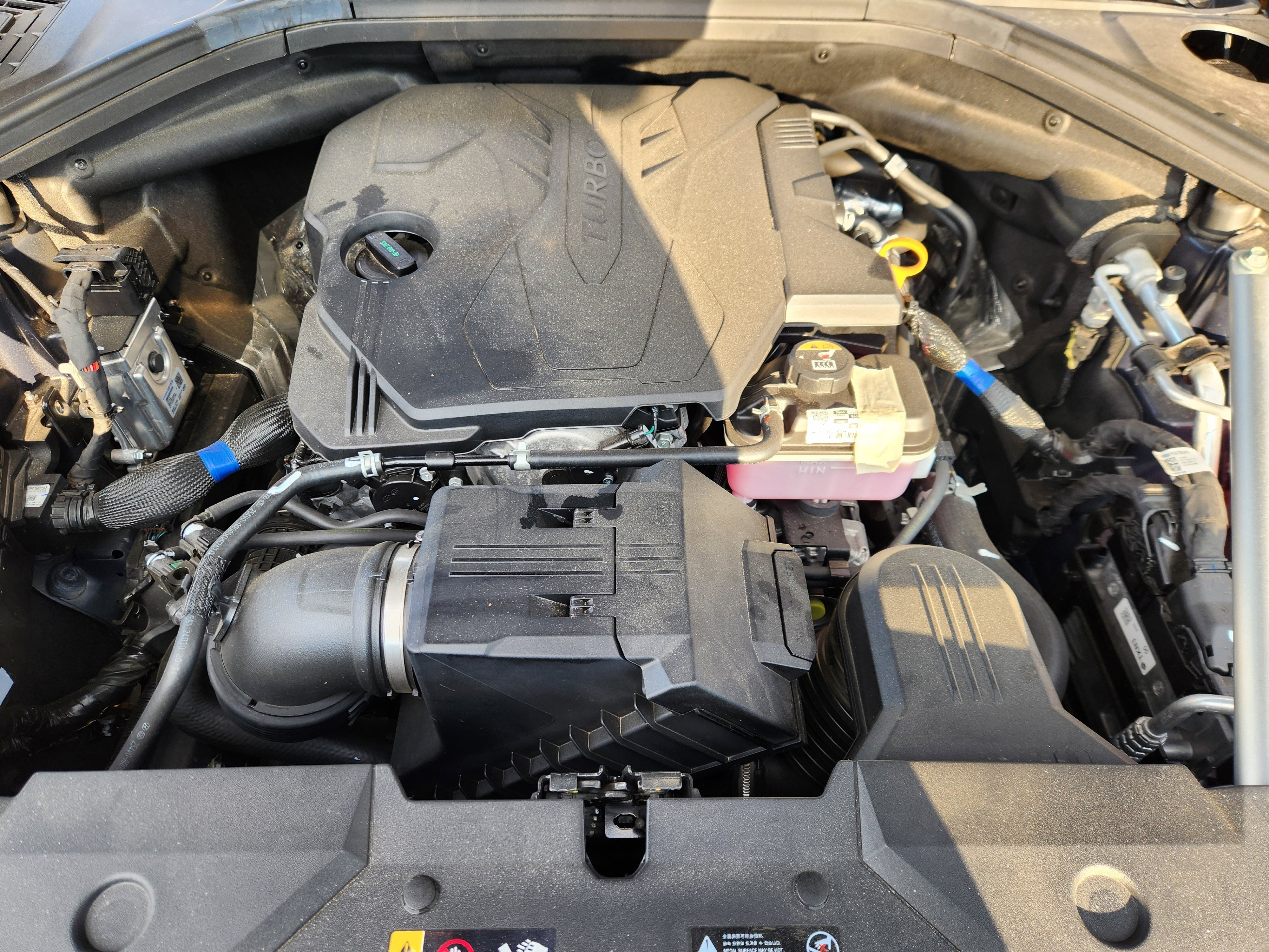 Used 2025 Genesis GV70 2.5T image 18