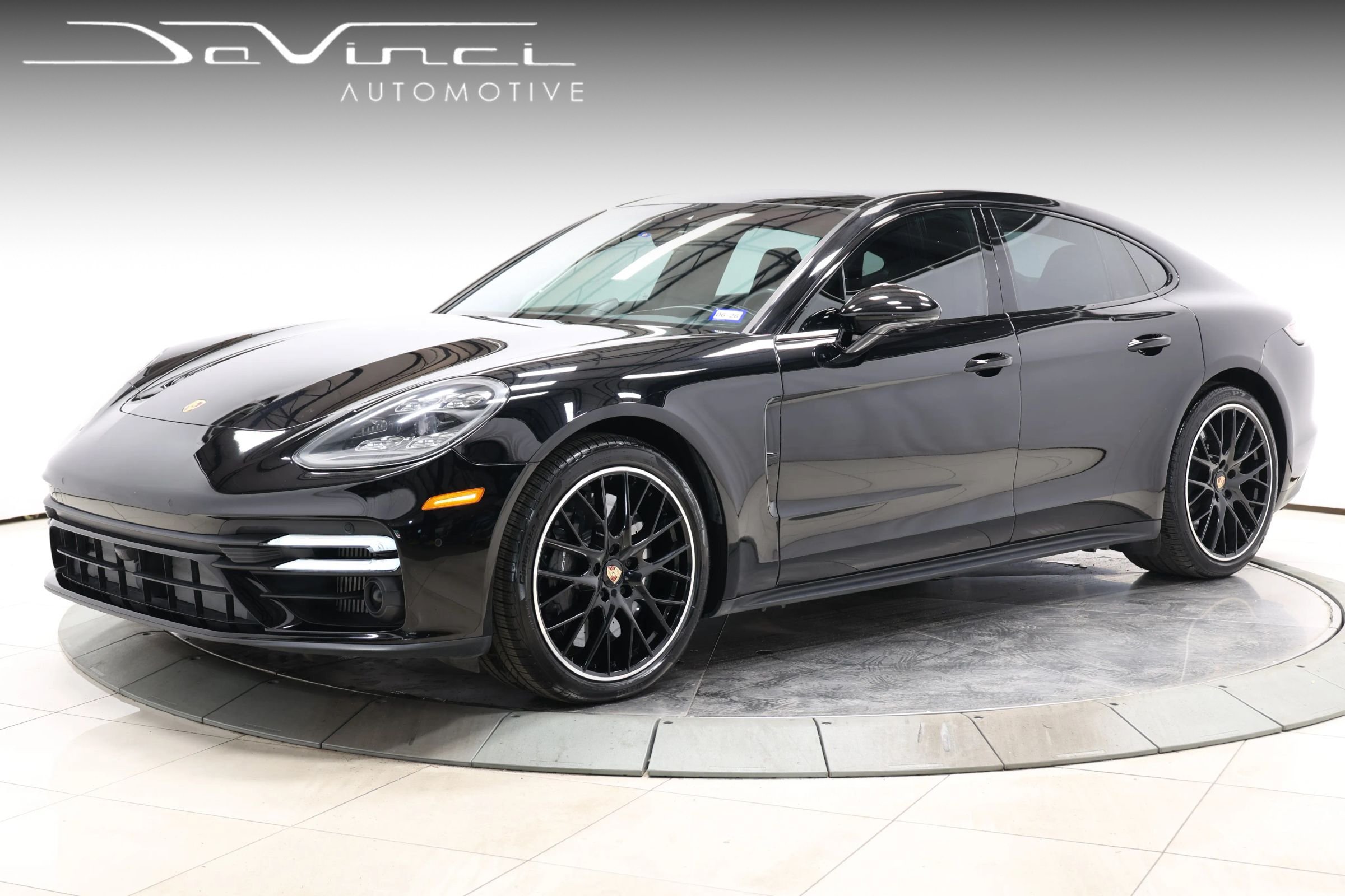 Used 2021 Porsche Panamera Turbo S w/ Assistance Package AWD/4WD image 1