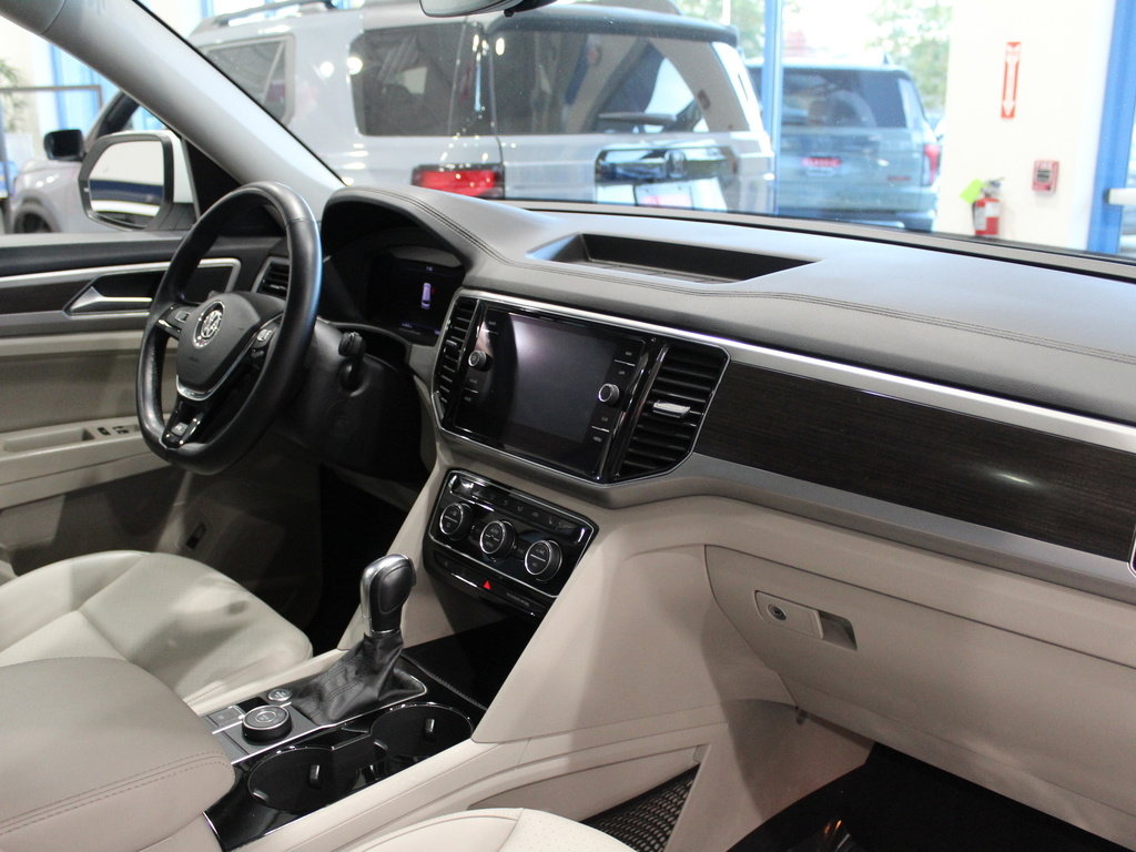 Used 2019 Volkswagen Atlas SEL R-Line image 23