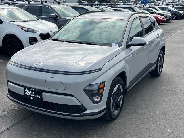 Used 2024 Hyundai Kona SEL FWD image 3