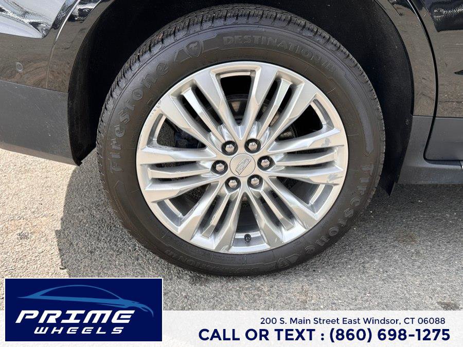 Used 2019 Cadillac XT5 Premium Luxury w/ Driver Assist Package AWD/4WD image 24
