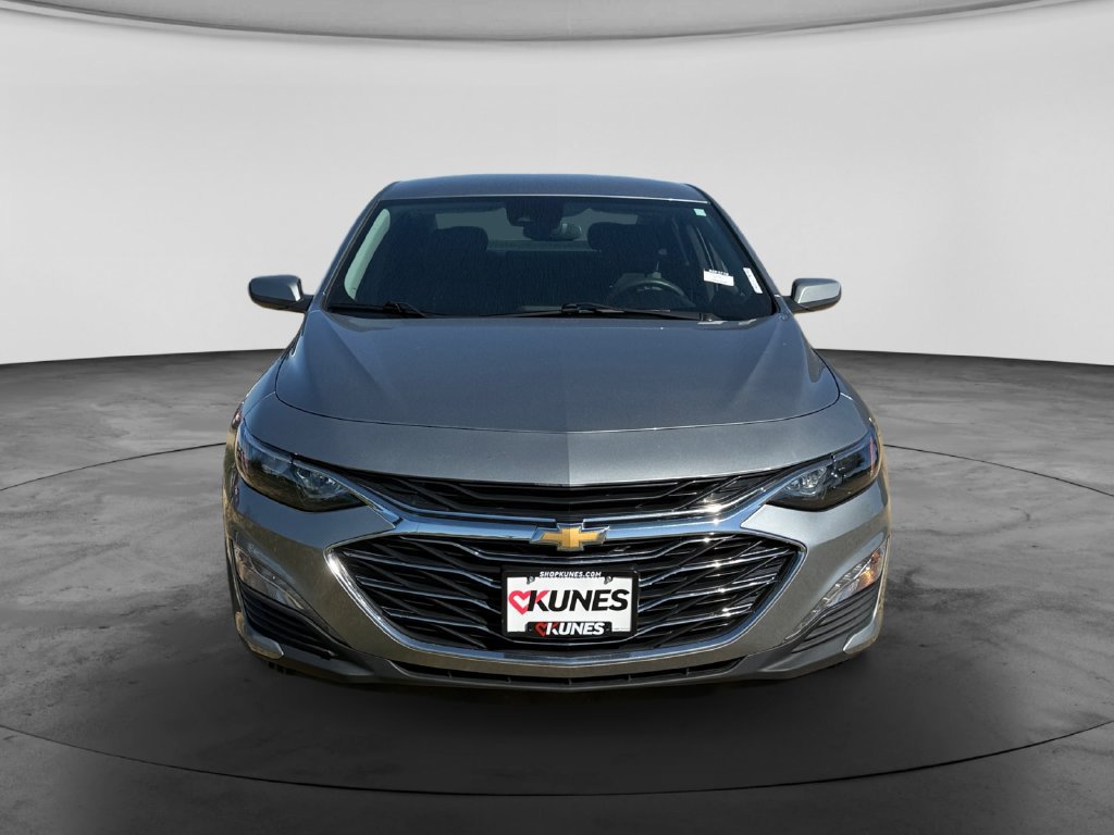 Used 2024 Chevrolet Malibu LT FWD image 3