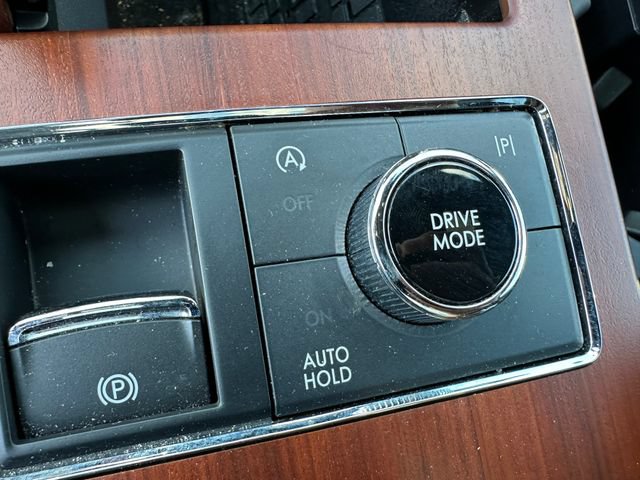 Used 2022 Lincoln Navigator Reserve w/ Equipment Group 201A AWD/4WD image 26