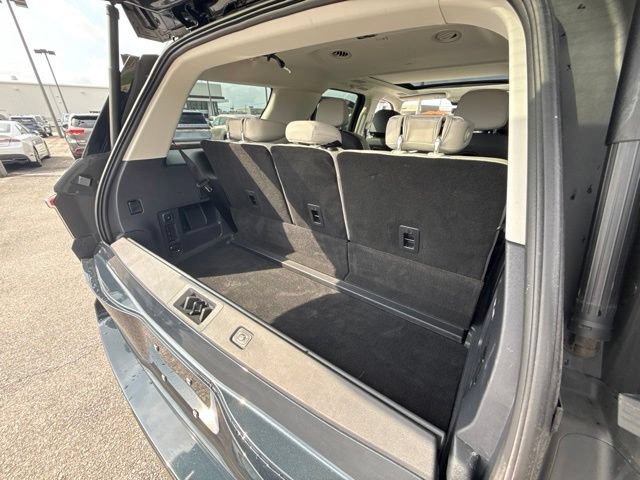 Used 2025 Lincoln Navigator Reserve AWD/4WD image 23