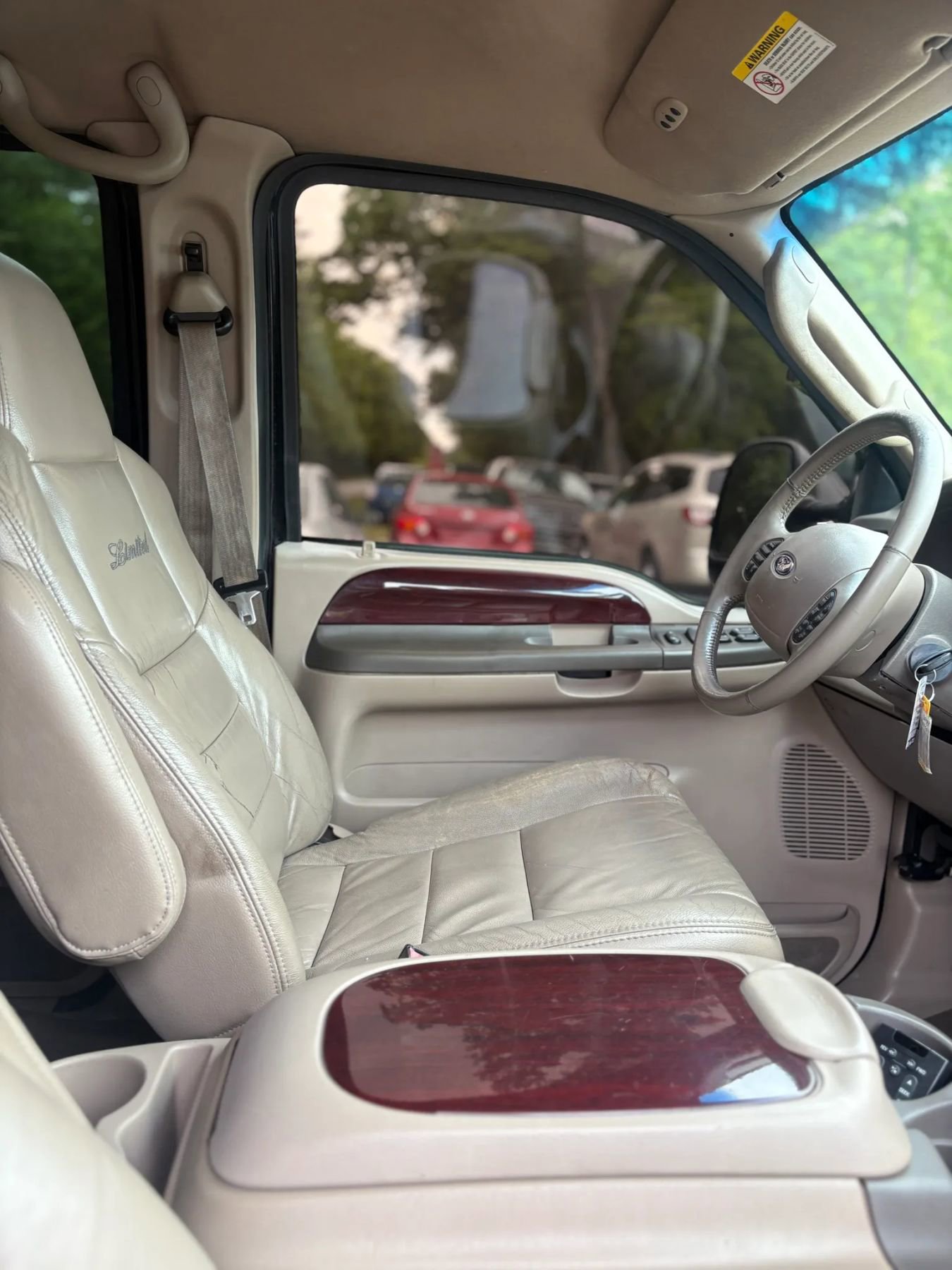 Used 2004 Ford Excursion Limited AWD/4WD image 21