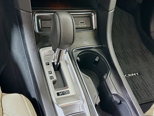 Used 2024 Subaru Ascent Premium w/ Convenience Package image 17