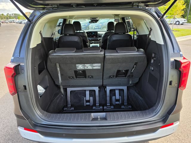 Used 2026 Kia Carnival FWD image 10